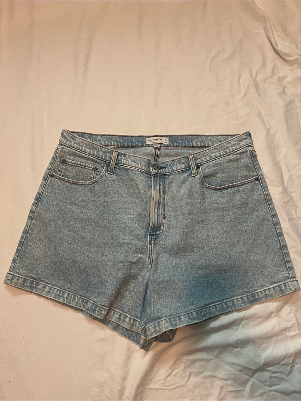 Abercrombie & Fitch Curve Love The Dad Shorts High Rise